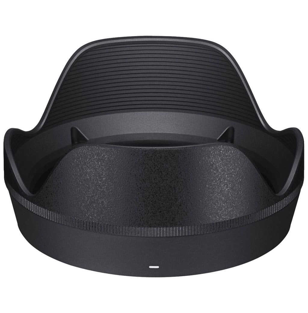 Zoom lens for Sony E-Mount mirrorless cameras