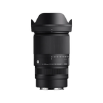 Contemporary lens for macro photoshoot and travel photography