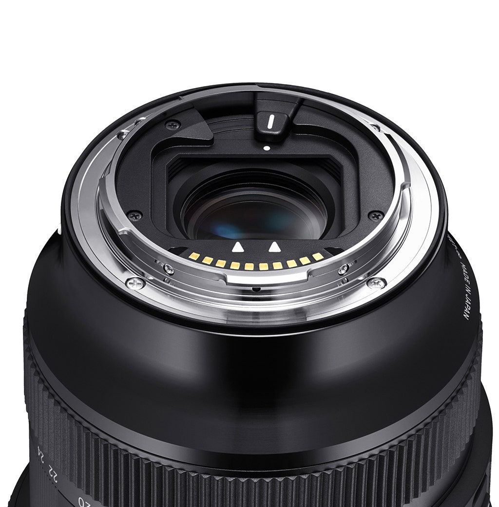 Wide-angle SIGMA lens for Sony mirrorless cameras